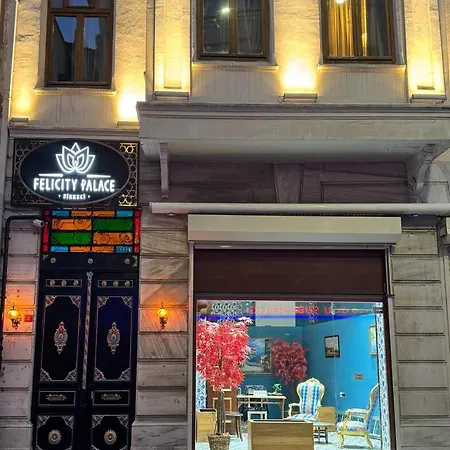 Felicity Palace Sirkeci Gazde/Camere de închiriat
