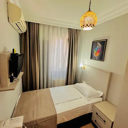 Crowned Exclusive Hotel Istanbul