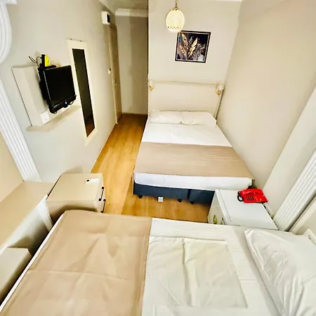 Crowned Exclusive 2* Istanbul