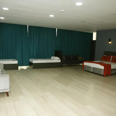 Zoom Otel
