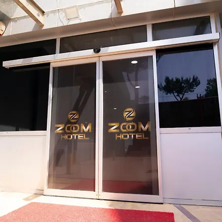 Otel Zoom