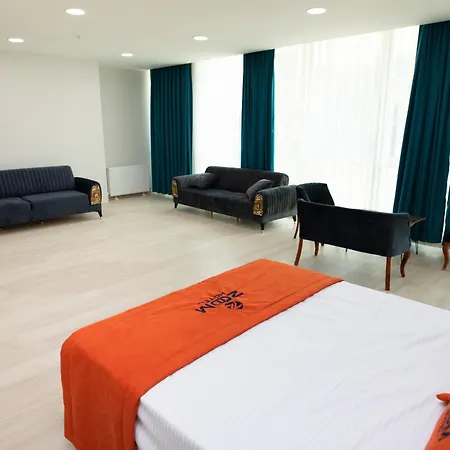 Otel Zoom