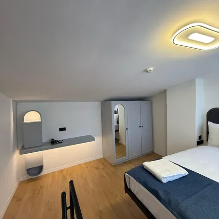 Hotel Corner Hot 3*