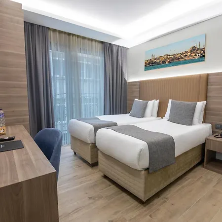 The Omiya Hotel 3*