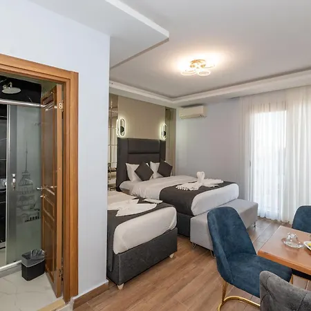 Hotel T-square