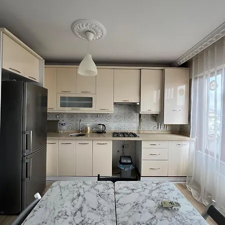 Sari Apartment *
