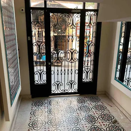 Comfortable New In Beyoglu Appartement