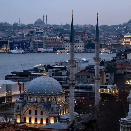 Luxury With Panoramic Bosphorus View * Istambul