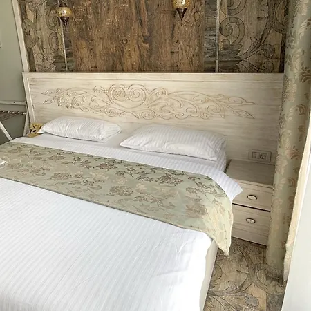 Hotel Elegance 4*