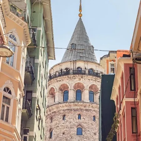 아파트 Warm Rustic Charming 2bd Galata Wpatio Gem! #320 *