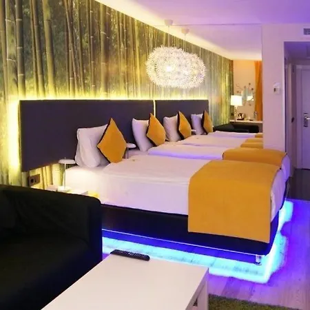 Otel Tempo Airport
