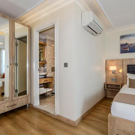 Hotel Old Topkapi Porta Romanos Ottoman Heritage 4*