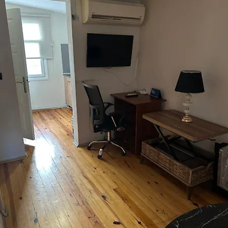 Apartament Ortakoey House *