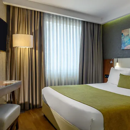 Ramada By Wyndham Grand Bazaar Hotel Istambul