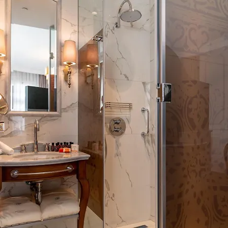 Hotel Orientbank Istanbul, Autograph Collection 5*