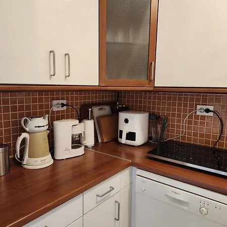 Stunning 1br W Sea View Close To Galataport ! Daire İstanbul