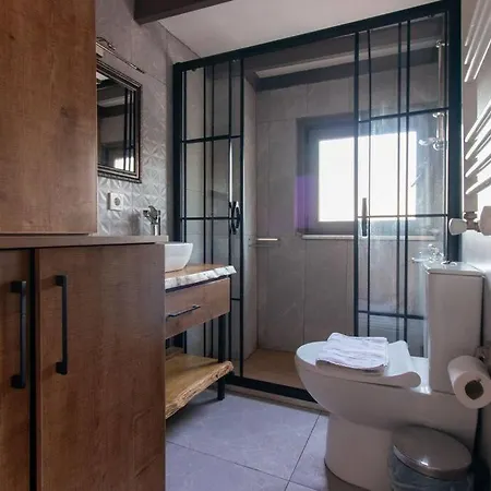 Apartament Kuzguncuk Retreat W Stunning Views And Local Charm *