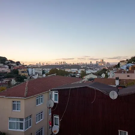 Kuzguncuk Retreat W Stunning Views And Local Charm Apartament