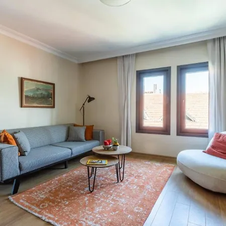 Gorgeous Airy 2bd2bath Bosphorus Views! #358 * Isztambul