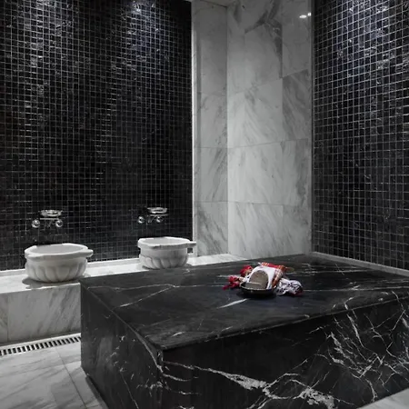 Wyndham Grand Levent & Conference Center 5*