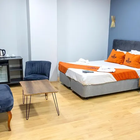Otel Zoom *