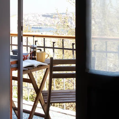 Enjoy Golden Horn Views From Tangerine House * Istanbul