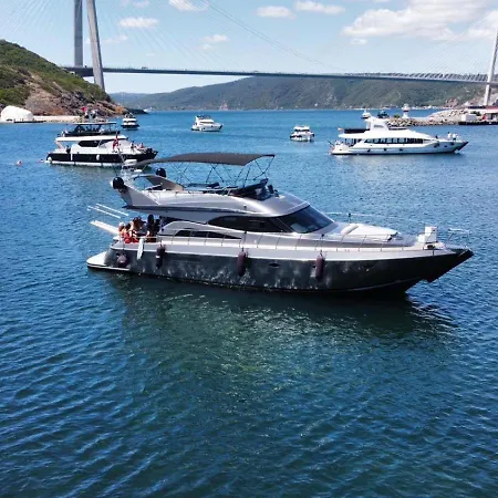 Botel Nova Yachting *