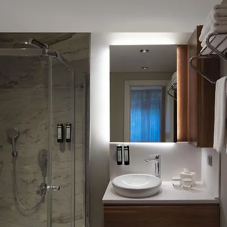מלון Movenpick Living West איסטמבול