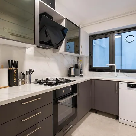 Mayer Sisli - Luxury 3br Estambul