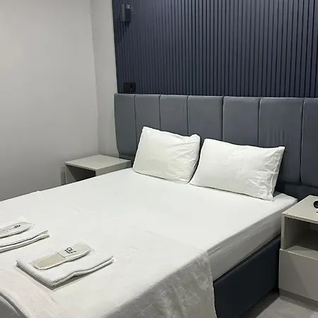 Trio Palace