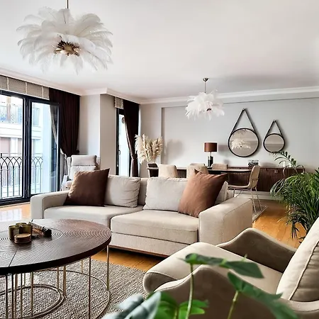 Calma Cihangir Apartman *