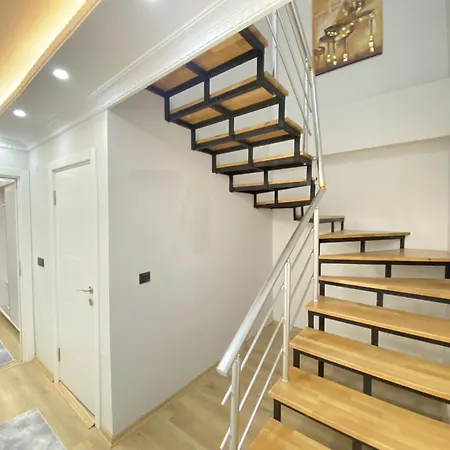 Apartament New Sisli - 1gbps Wifi - Ac - Elevator