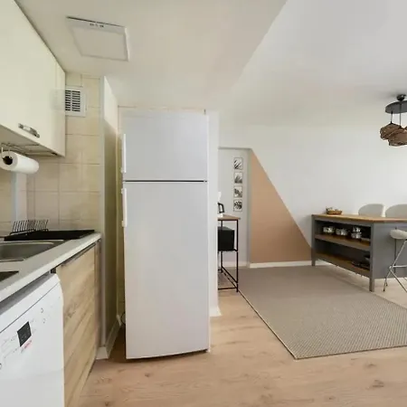 Appartement Gorgeous Bright New 2bd Home! #212 Istambul