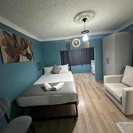 Ada Apart-hotel
