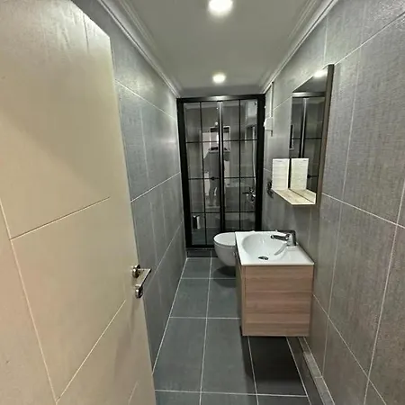 6-room With Private Pool And Garden Villa