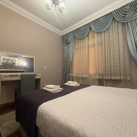 Charming 3br Flat, Old-style Luxury, 4ac, Terrace, 5min To Metro Apartment *
