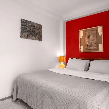 Stylish Boho 1br Steps From Trendy Tomtom * Stambuł