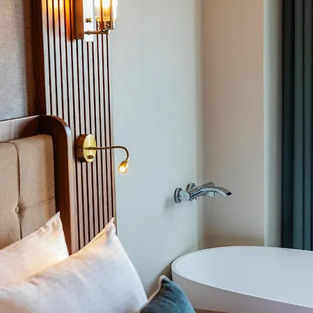 Azade Otel İstanbul