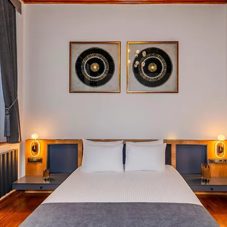 Elmira Pera & - Special Class Hotel *