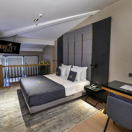 Otel Broyt