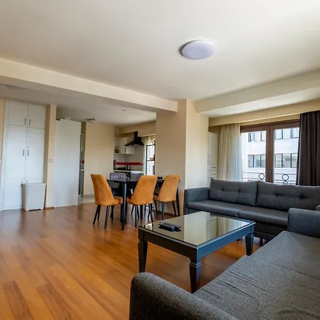 Bosphorus View - Location - Spacious 1 Bedroom - Elevator Appartamento *