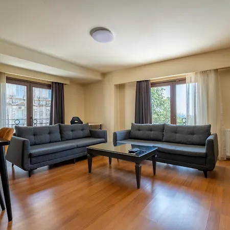 Bosphorus View - Location - Spacious 1 Bedroom - Elevator * Provincia di Istanbul