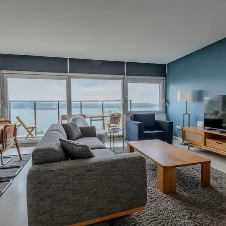 Bosphorus View Gem - 3 Large Bedrooms - 2 Baths & Balcony In Prime Location Apartamento