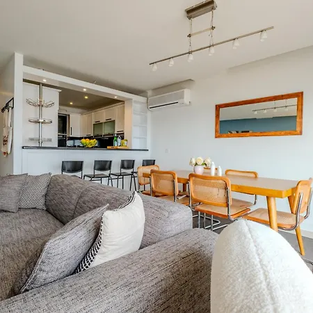 Apartamento Bosphorus View Gem - 3 Large Bedrooms - 2 Baths & Balcony In Prime Location Estambul