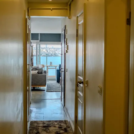Apartamento Bosphorus View Gem - 3 Large Bedrooms - 2 Baths & Balcony In Prime Location Estambul