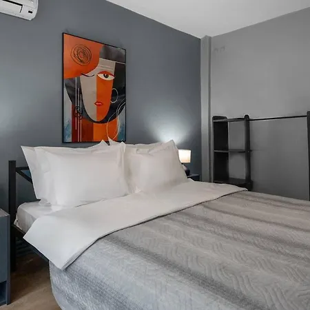Modern And 3br With Patio In Besiktas Apartamento