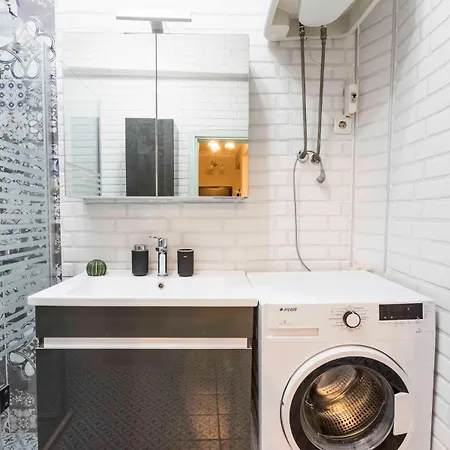 Stylish 1br Near Taksim & Bosphorus W Great Design Стамбул
