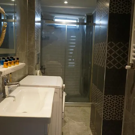 Se Group Corner Provincia di Istanbul