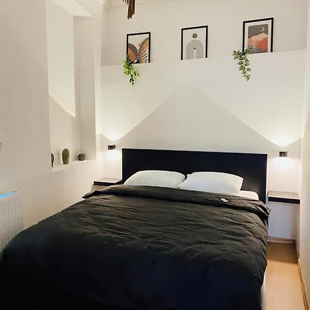 Stylish & Comfort In Ortakoey 아파트