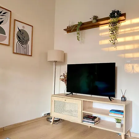 아파트 Stylish & Comfort In Ortakoey *